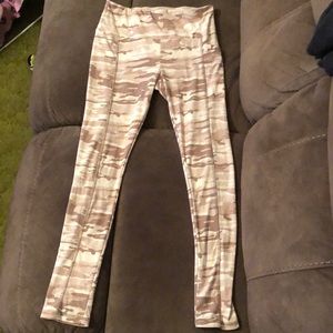 No comment camo leggings size small